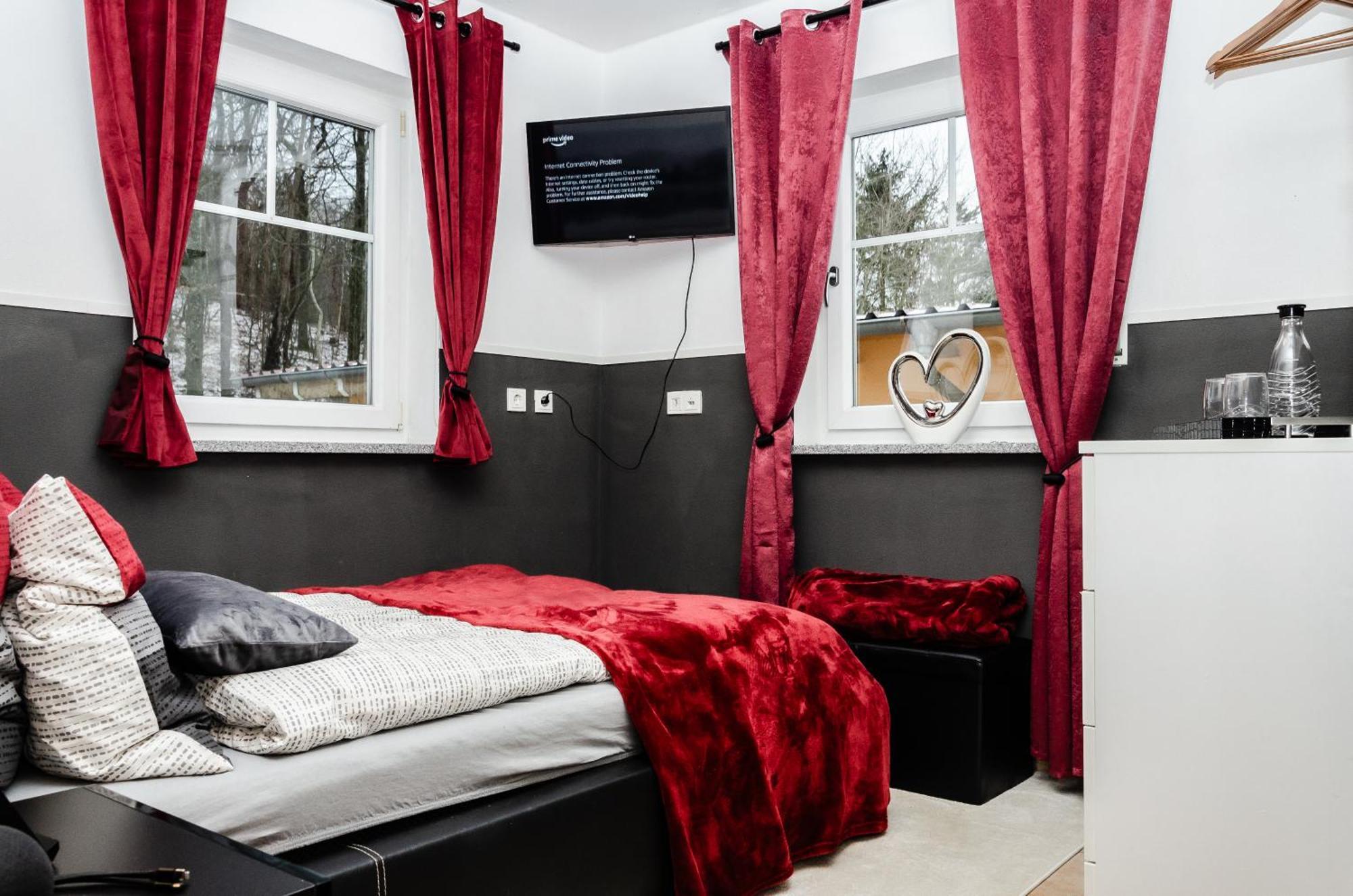 5 Sterne Centurion Ferienhaus Villa 2 Pools 86 Zoll Tv Aldersbach Dış mekan fotoğraf